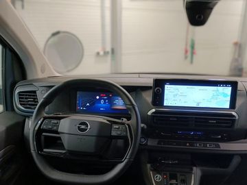 Bild 9 Opel Vivaro Cargo XL AT Edition 2.0 CDTI+NAVI+PDC+LHZ