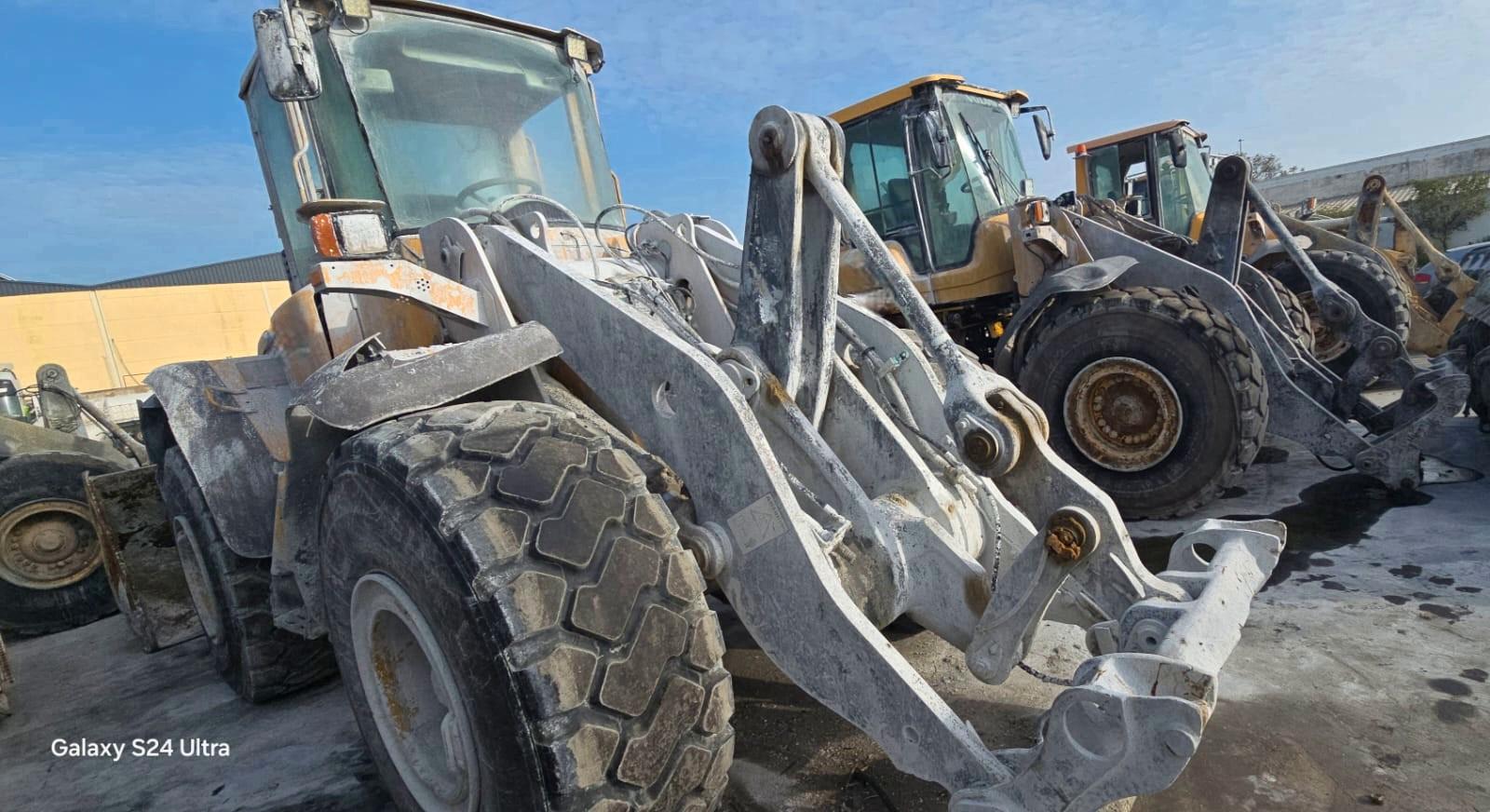 Volvo L120E/120E/120F/3X-STÜCK/OHNE-SCHAUFEL/MIT-DEFEK