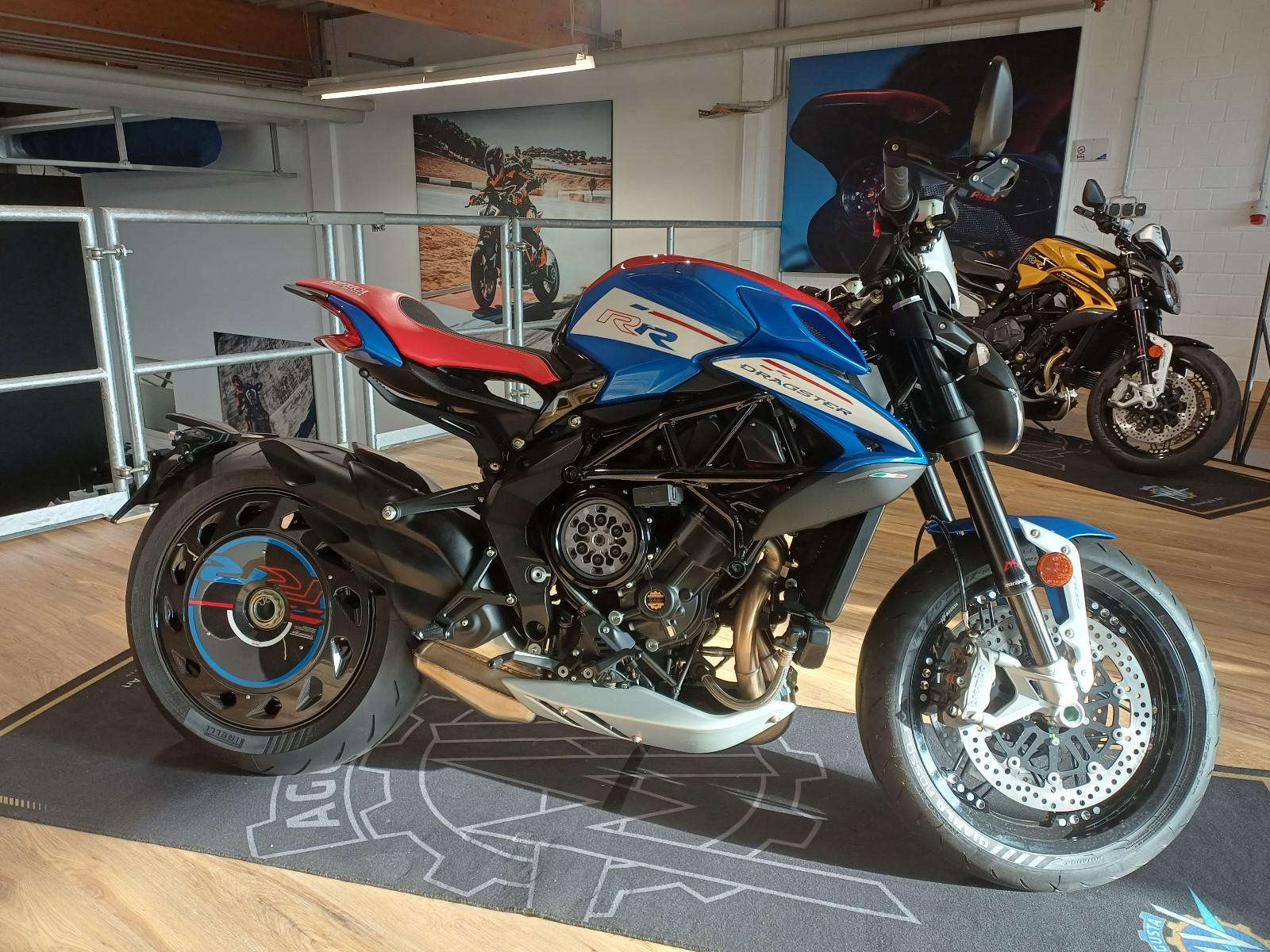 MV Agusta Dragster # America # inkl. Racekit & Zertifikat