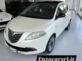 Lancia LANCIA Ypsilon 1.3 MJT 95 CV 5p. S&S Platinum TE - Lancia Ypsilon mit Schiebedach