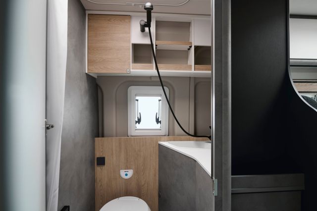 Crosscamp ADVTR 6.4 EF Markise Navi Kamera AWT isol.+behei