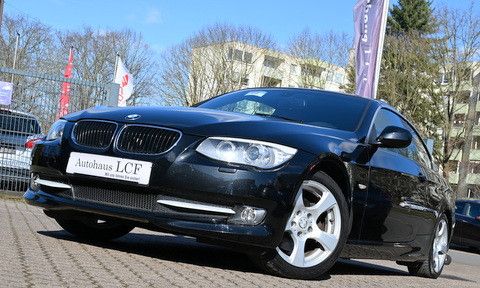 BMW 320d Cabrio Leder Navi Xenon AHK PDC 2.Hd Memory