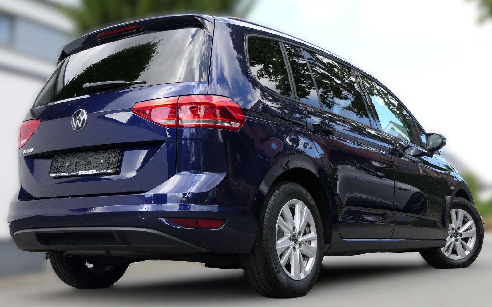 Volkswagen TOURAN+2,0 TDI+COMFORTLINE+DSG+NAVI+ALU+AHK+ACC+ imagem 3