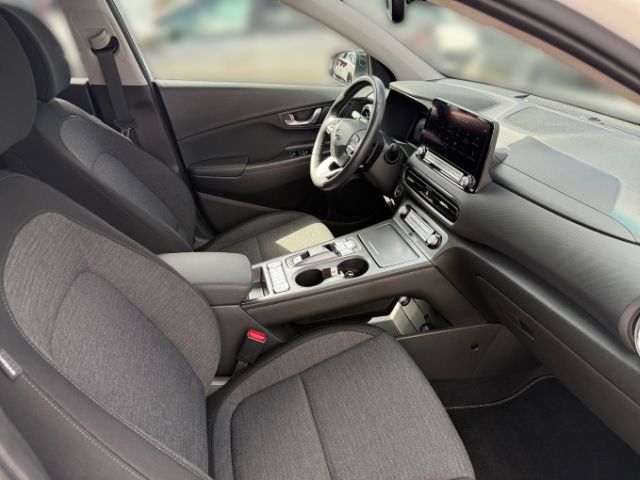 Fahrzeugabbildung Hyundai KONA Trend Elektro 2WD +NAVI+KLIMA+SHZ+RFK+PDC+U