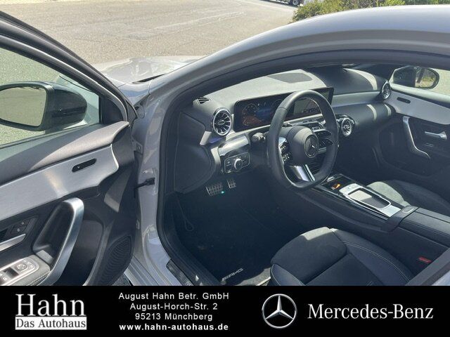 Fahrzeugabbildung Mercedes-Benz A 200 AMG/NIGHT/LED/KAM./DISTRO./AMBI/19ZOLL