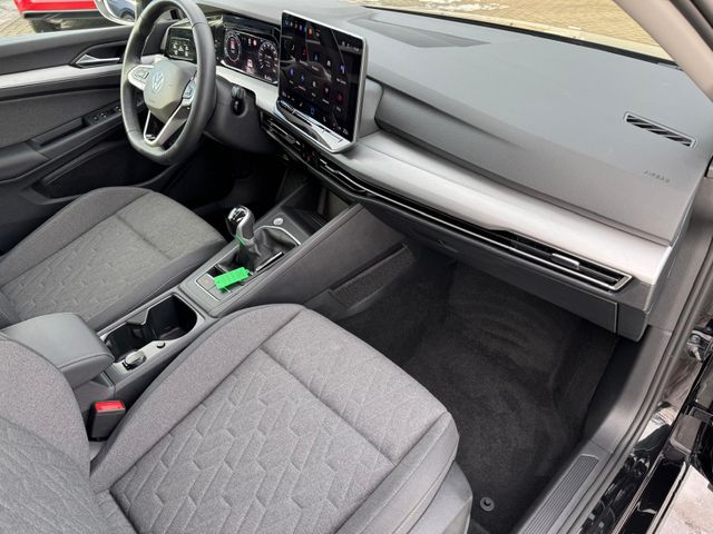 Golf VAR 1.5 eTSI 150PS Life NAV/APP/ACC/RFK/LED