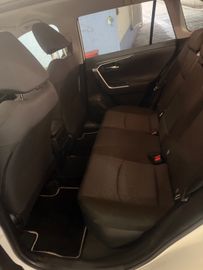 Toyota RAV 4 - 9