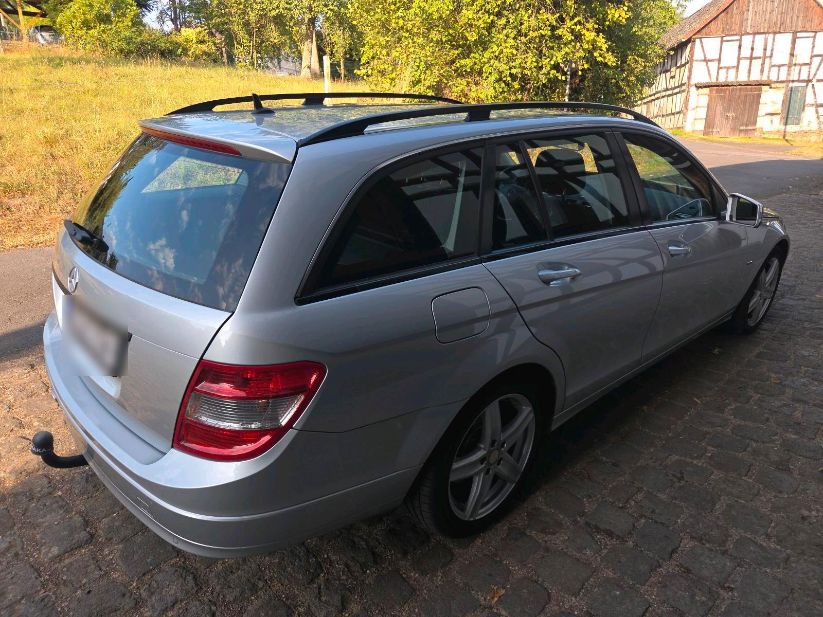 Mercedes-Benz C220 2009 — photo 6