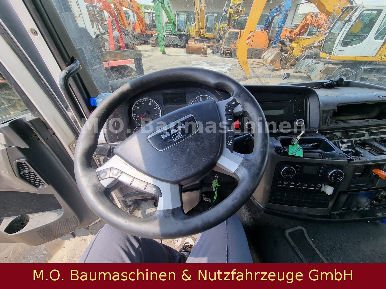 Fahrzeugabbildung MAN TGS 18.440 BLS-TS / 4x2 / AC /Unfall