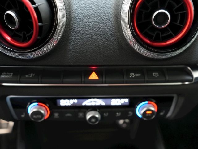 A3 SPORTBACK 40 e-TRON SPORT AT+VOLL LED+NAVI+SI