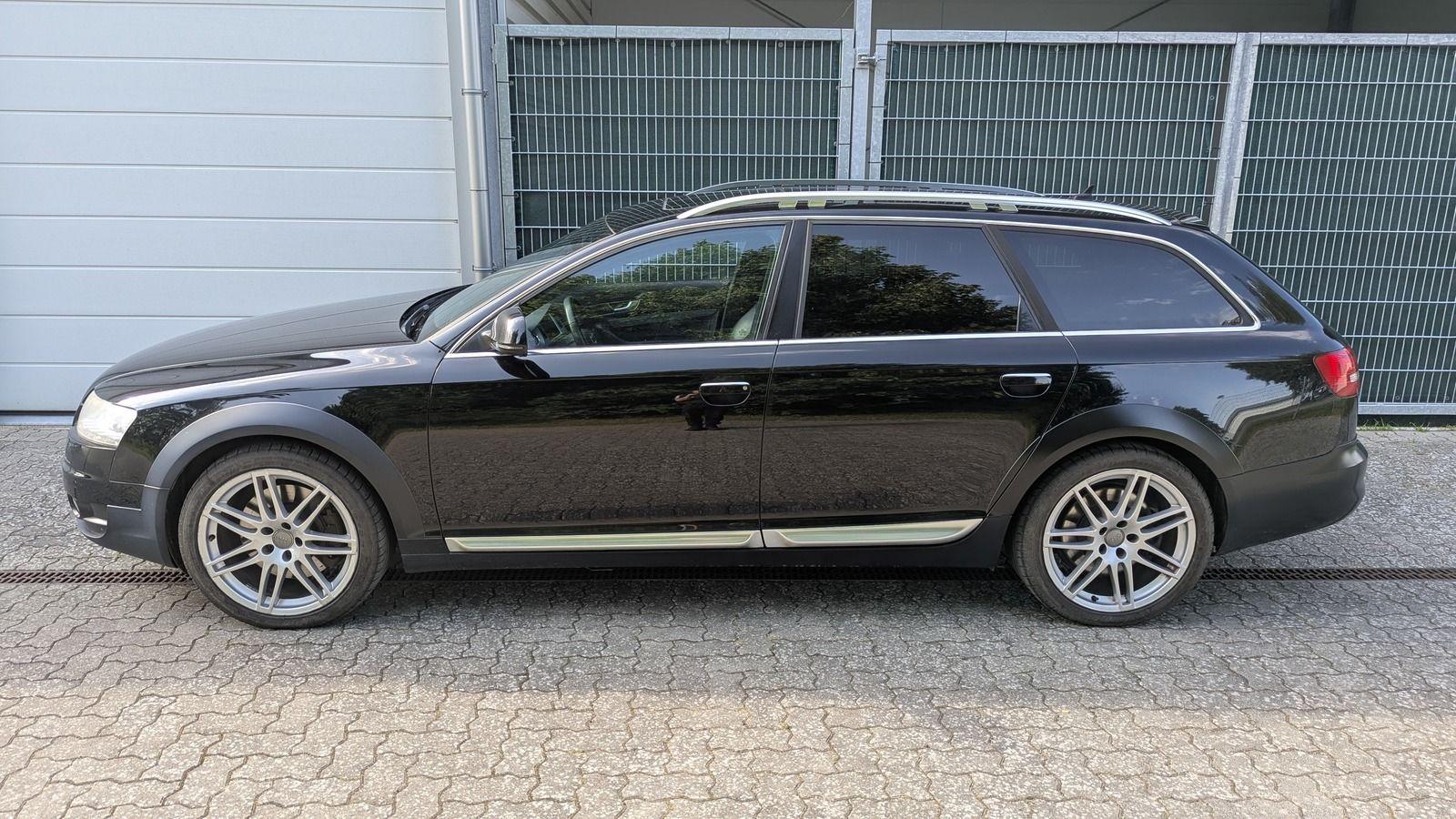 Audi A6 ALLROAD 2010 — rear view