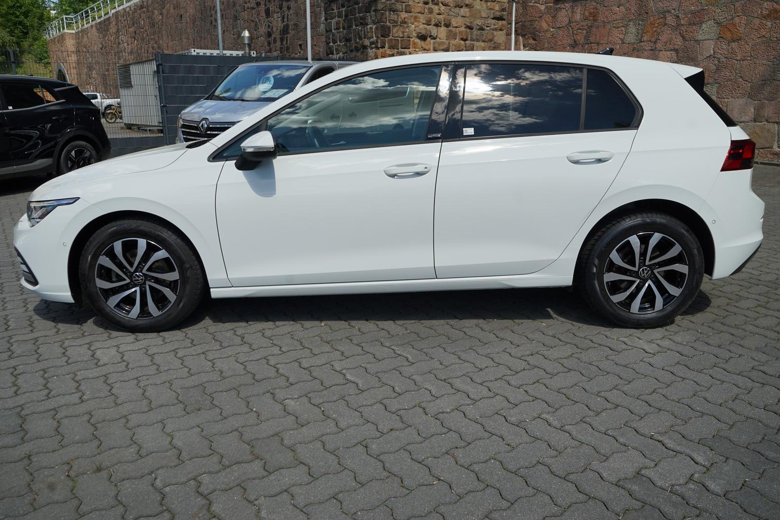 Volkswagen Golf VIII 1.0 Active LED Navi Sitzheizung PDC, миниатюра 3