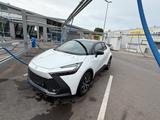 Toyota C-HR 1.8Hybrid Team D LED Technik Paket  - Toyota C-HR in Stuttgart
