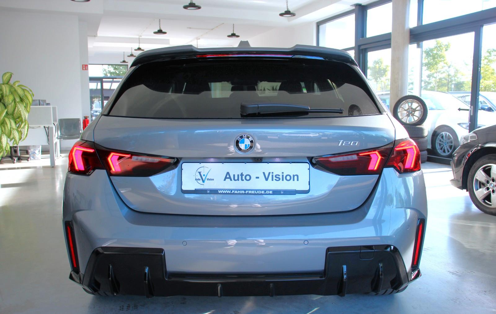 BMW 1 Series M Sport Pro (F70) *A-LED*HUD*LHZ*H&K*360°, миниатюра 6