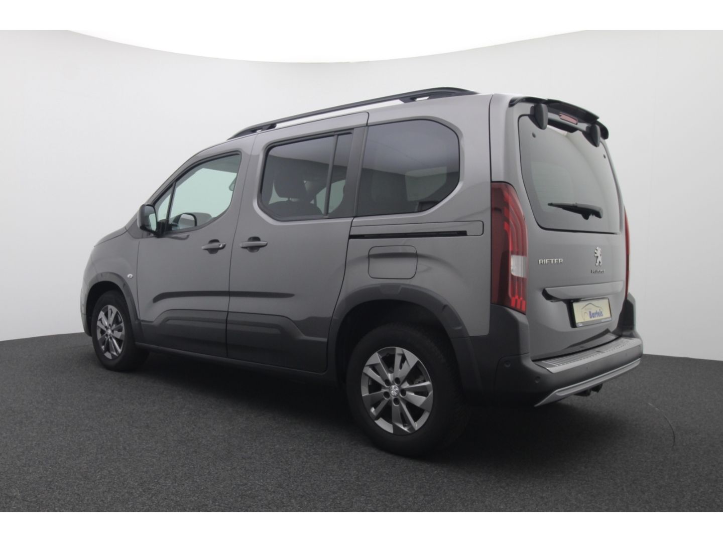 Fahrzeugabbildung Peugeot Rifter 1.2 Pure Tech Allure Pack L1 AUTOMATIK