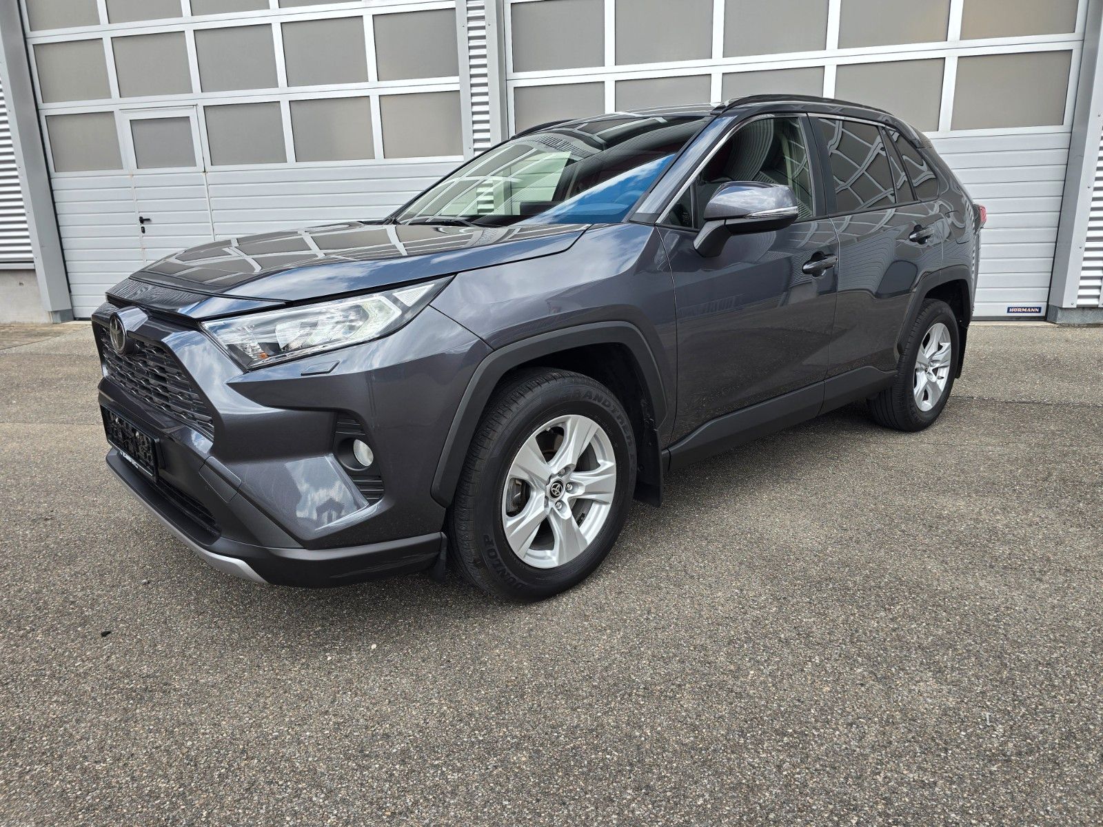 Toyota RAV 4 - 1