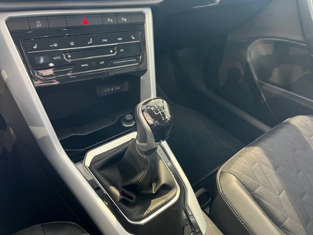 Fahrzeugabbildung Volkswagen T-ROC 1.0 TSI GOAL GJR LED-PLUS APP-CONNECT