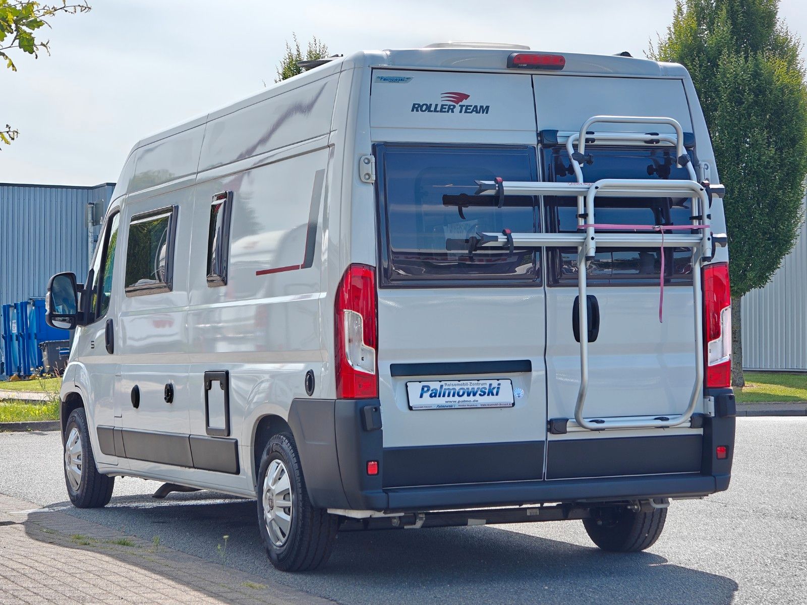 Fahrzeugabbildung Roller Team Livingstone 5 - Doppel-Etagenbett, SAT, TV -