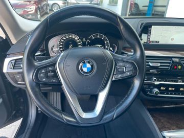 BMW 520 - 12