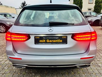 Mercedes E 220 - 6