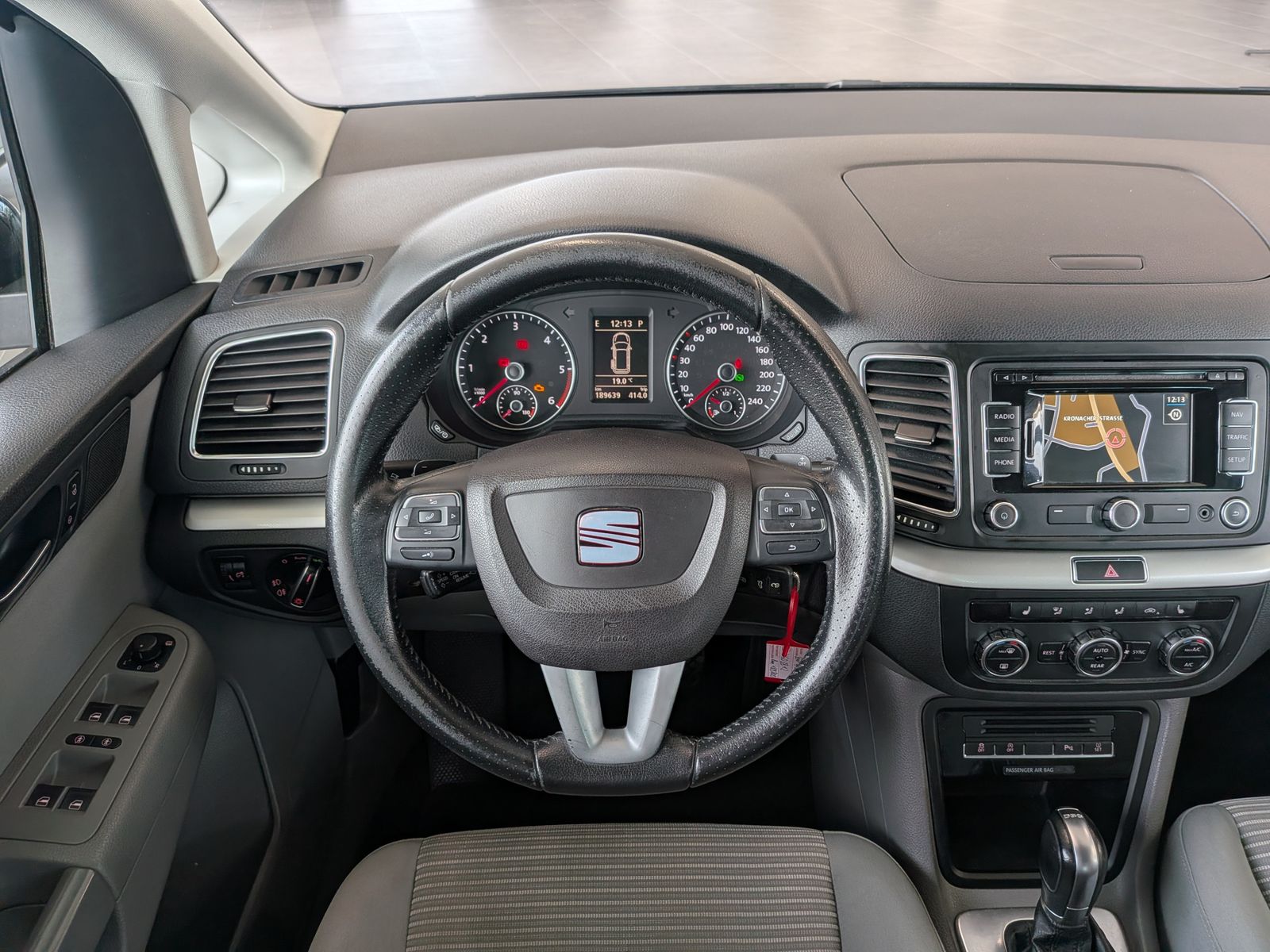 Fahrzeugabbildung SEAT Alhambra 2.0 TDI Style Bi-Xen 7-Sitz Cam Tempoma
