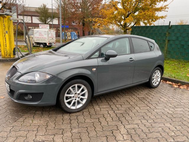 Seat Leon TÜV bis 11.26// SERVICE NEU/I