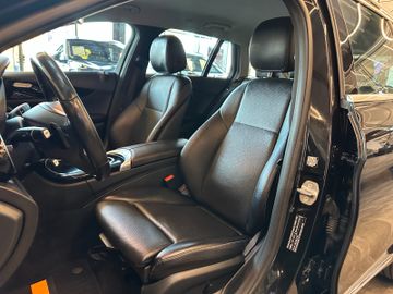 Mercedes-Benz C 180 *TÜVSERVICE NEU*TEMPO*NAV*LED*SZHZ*