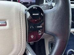 Fahrzeugabbildung Land Rover Range Rover SDV8 VOGUE PANO HUD ACC MERIDIAN