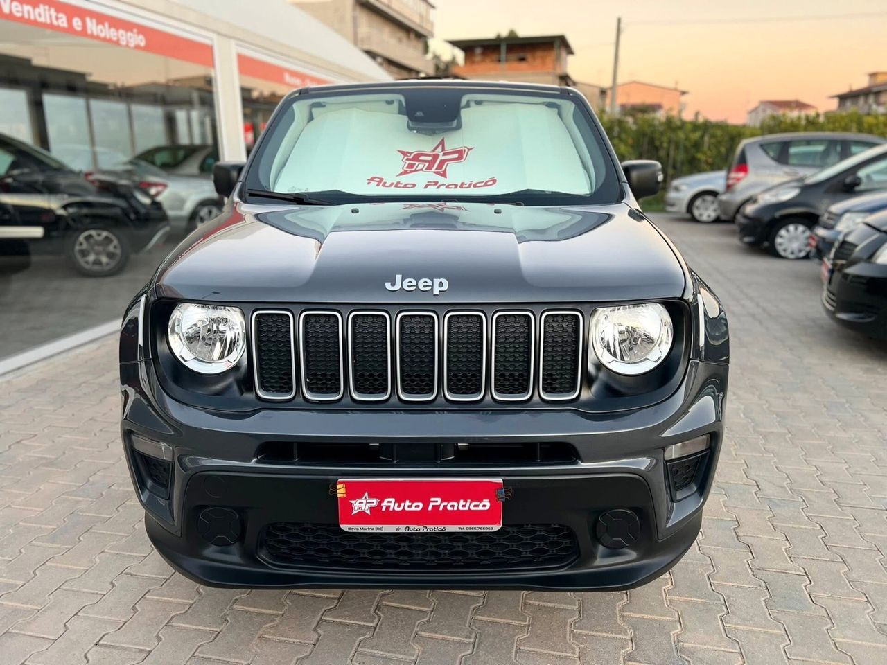 Jeep Renegade 1.6 Mjt 130 CV Longitude imagem 3