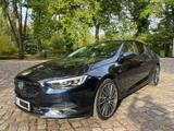 Opel Insignia Motor erst 50.000km,Standh,AHK,360°