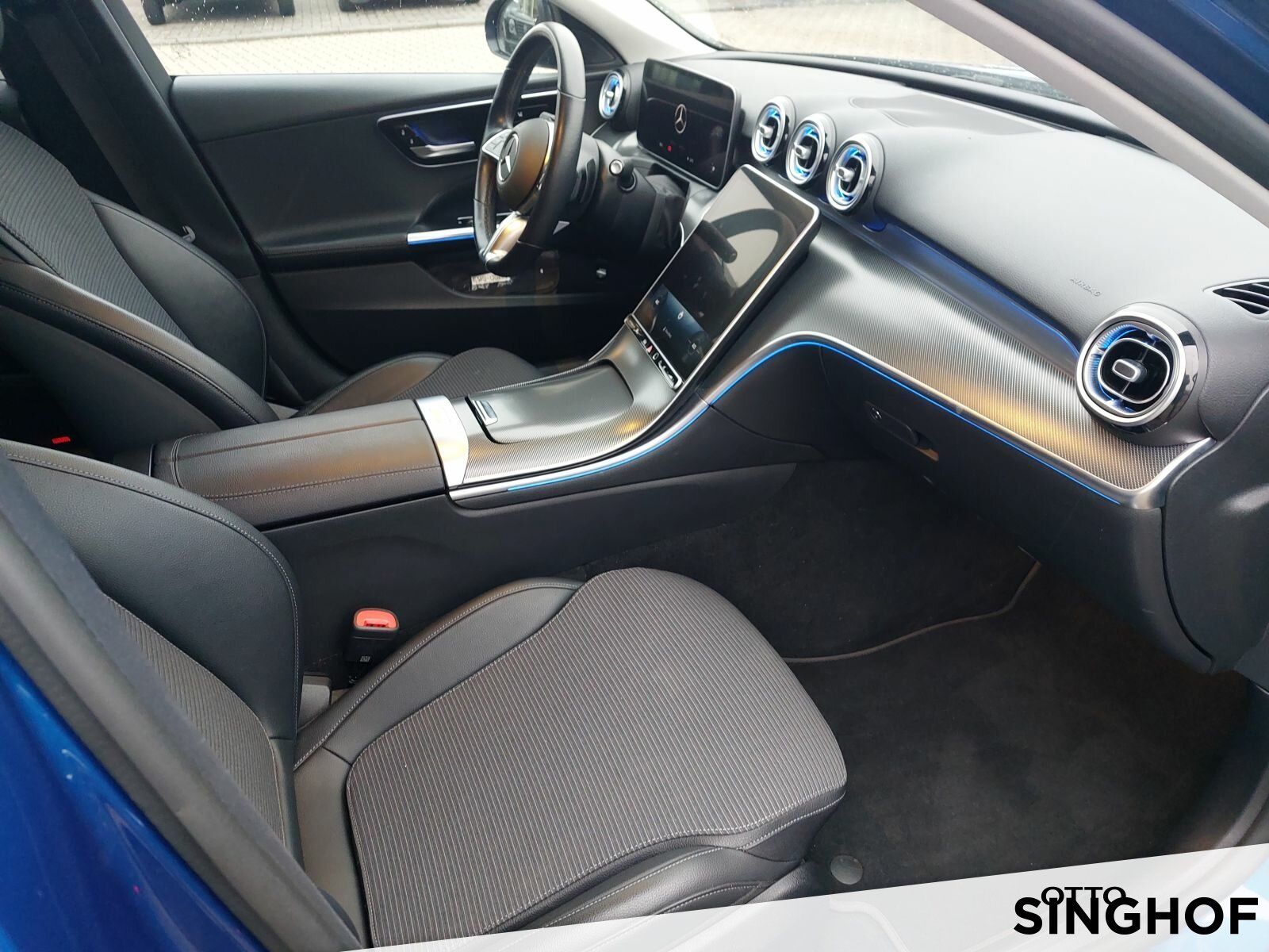 Fahrzeugabbildung Mercedes-Benz C 300 Avantgarde +Night+ LED digital+Distronic+