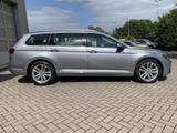 Volkswagen Passat 1.5TSI DSG Elegance AHK+Navi+ACC+Kamera - Volkswagen Passat: Kombi
