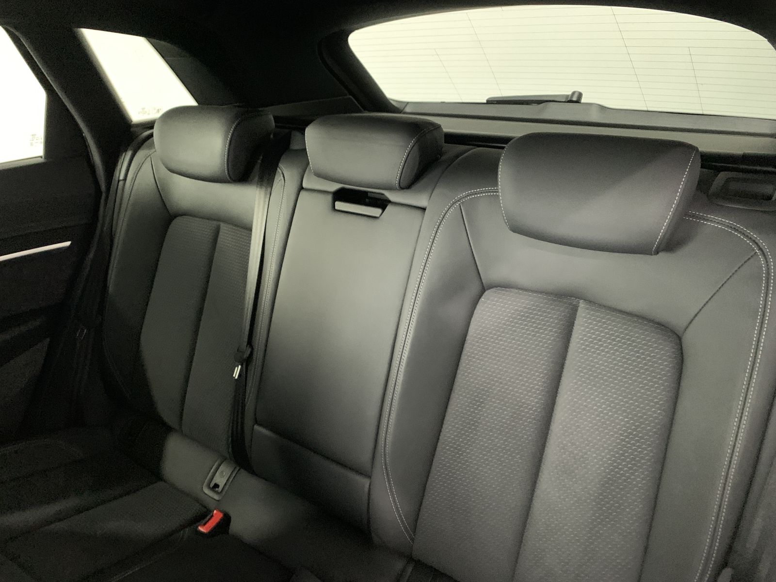 Fahrzeugabbildung Audi e-tron 55 Quattro*S-line*Leder*Matrix*HUD*AHK*