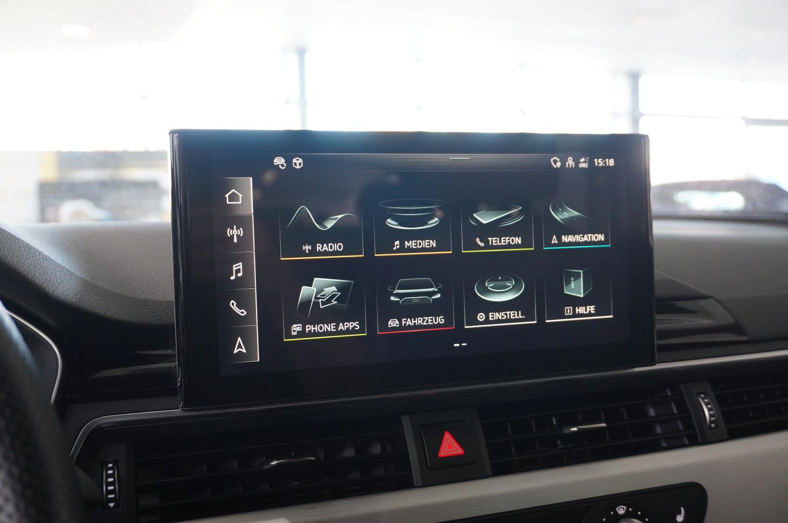 Fahrzeugabbildung Audi A5 Sportback 45 TFSI QUATTRO S-LINE NAVI/MATRIX