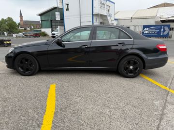 Mercedes E 300 - 8