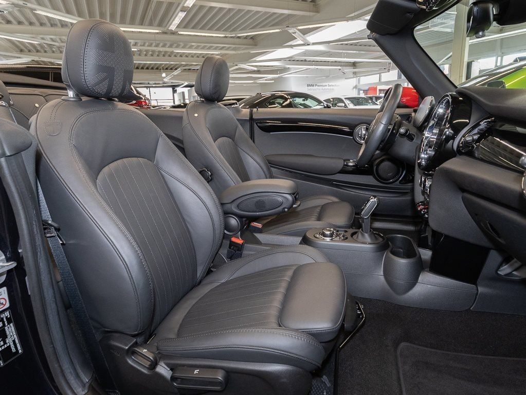 MINI John Cooper Works Cabrio - Bild 11