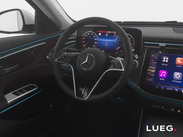 Mercedes E 220 - 5