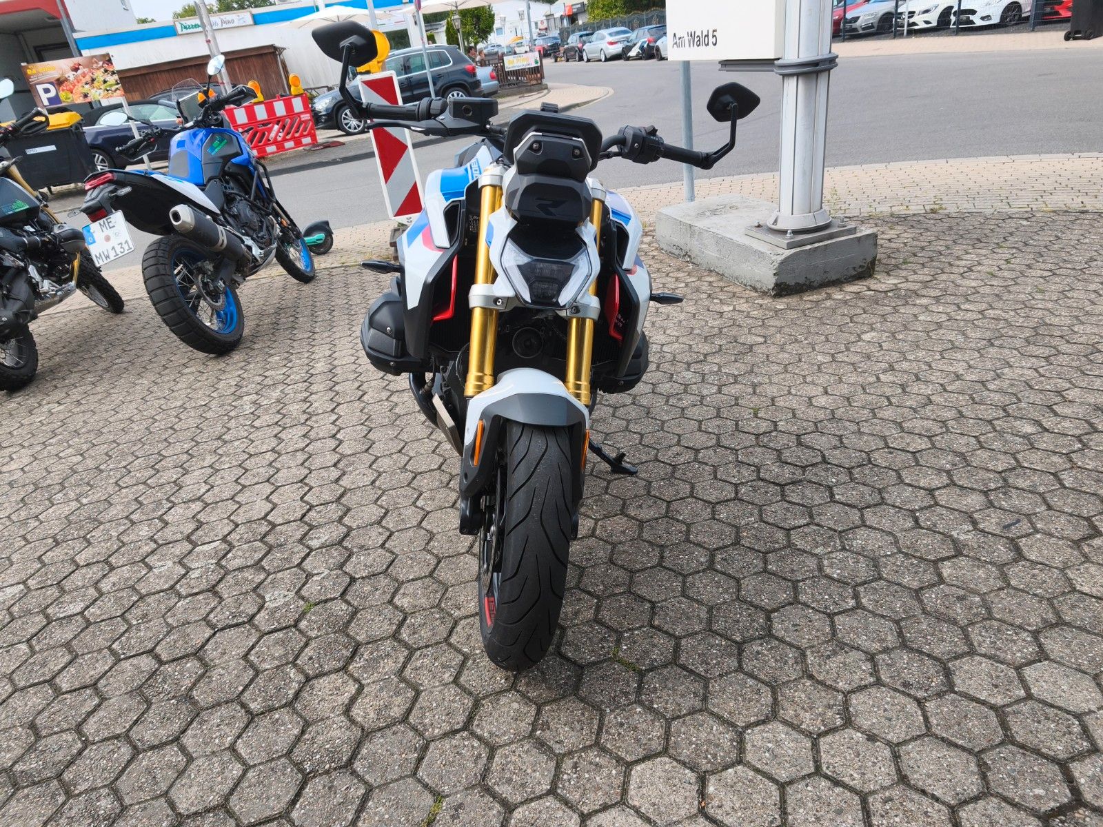 Fahrzeugabbildung BMW R 1300 R ASA PERFORMANCE