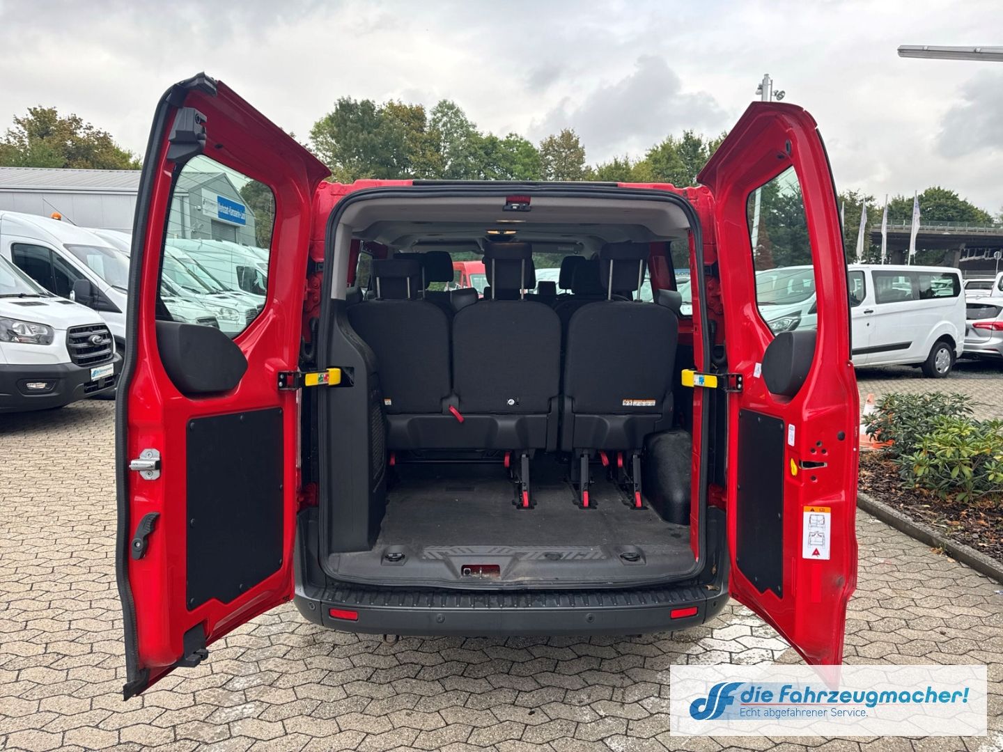 Fahrzeugabbildung Ford Transit Custom 310 L1 Trend 2.0 TDCi *3119 *EXPO