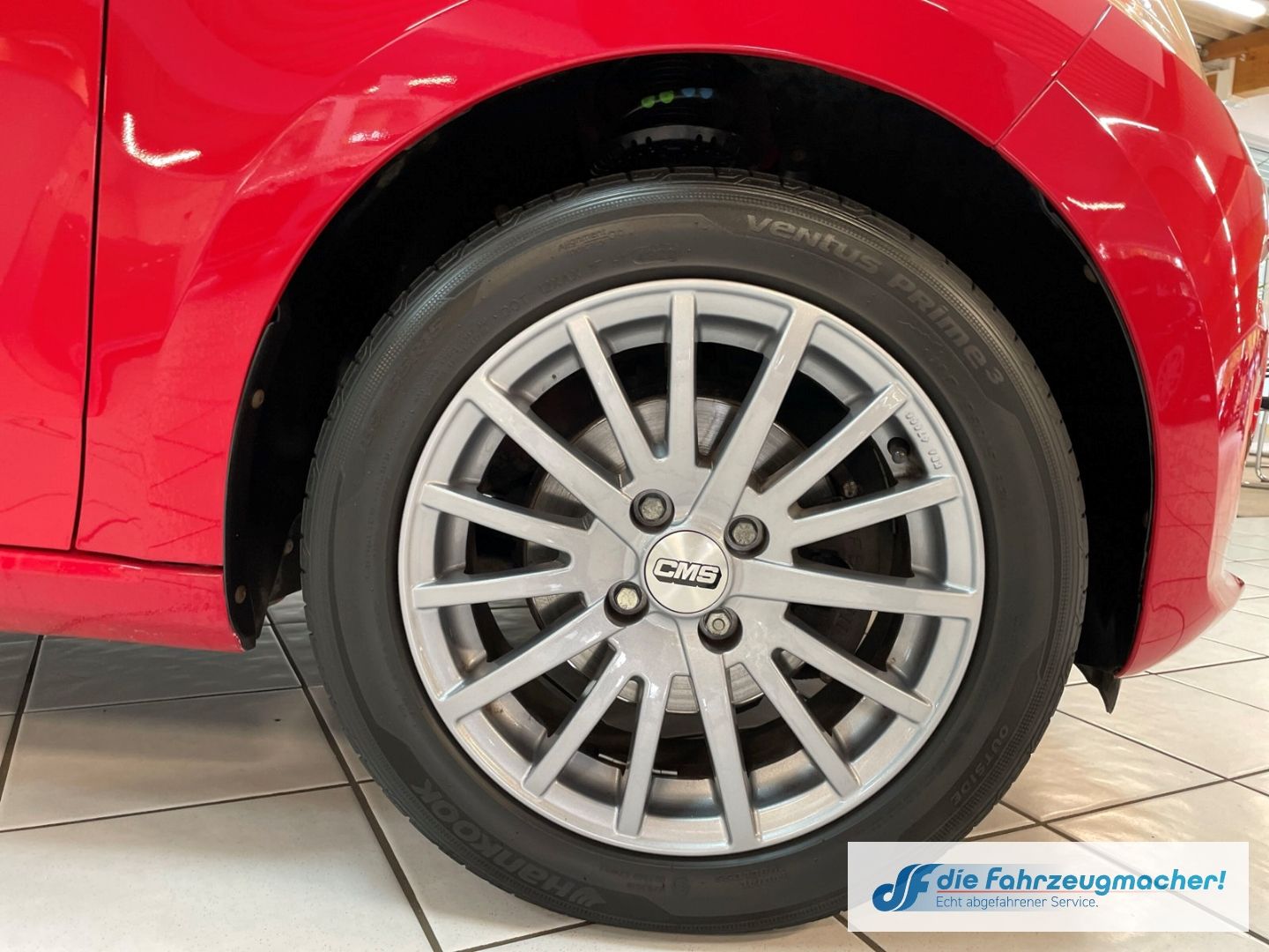 Fahrzeugabbildung Volkswagen up! move Navi Klimaautom SHZ Notbremsass. Temp P