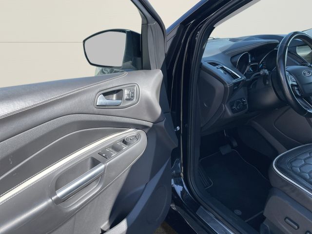 Ford Kuga Vignale 2.0 EcoBoost+AWD+AHK+ACC+KeyFree+Na