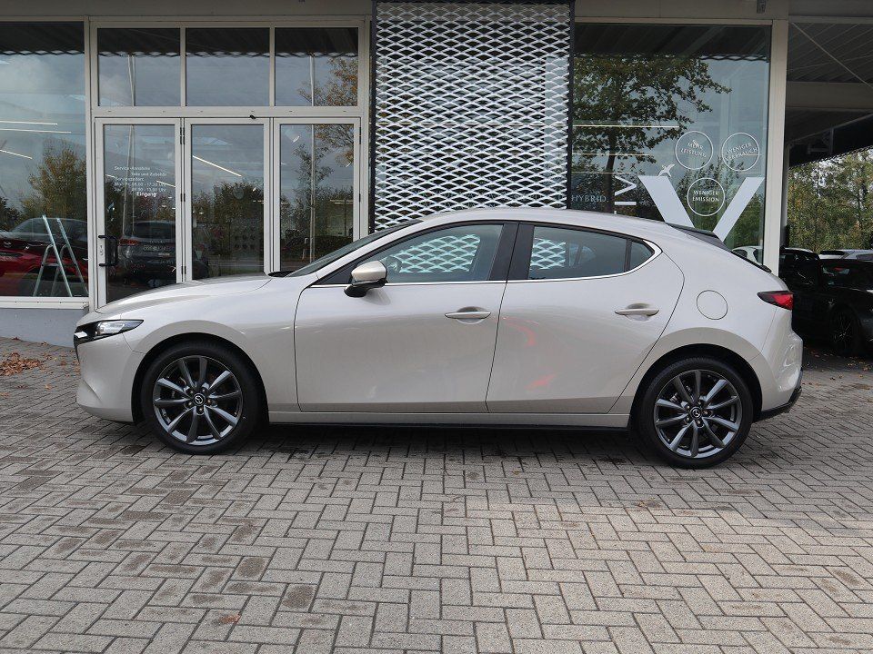 Fahrzeugabbildung Mazda 3 M-Hybrid Selection G-150 NAVI ACAA HUD SHZ RFK