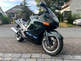 Kawasaki ZZR 1100 - KAWASAKI ZZR 1100