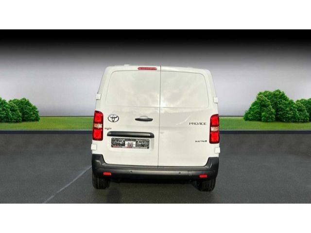 Fahrzeugabbildung Toyota Proace Electric 75 kWh L1 Meister Navi+EPH+uvm