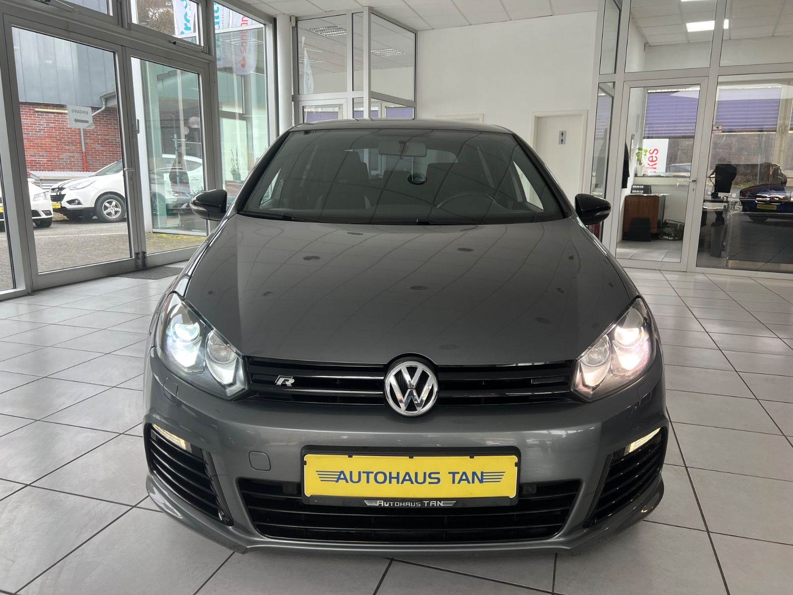 Fahrzeugabbildung Volkswagen Golf VI R 4Motion