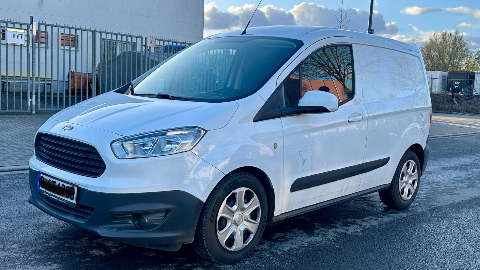 Ford Transit Courier 1.0 EcoBoost Kasten Klima AHK