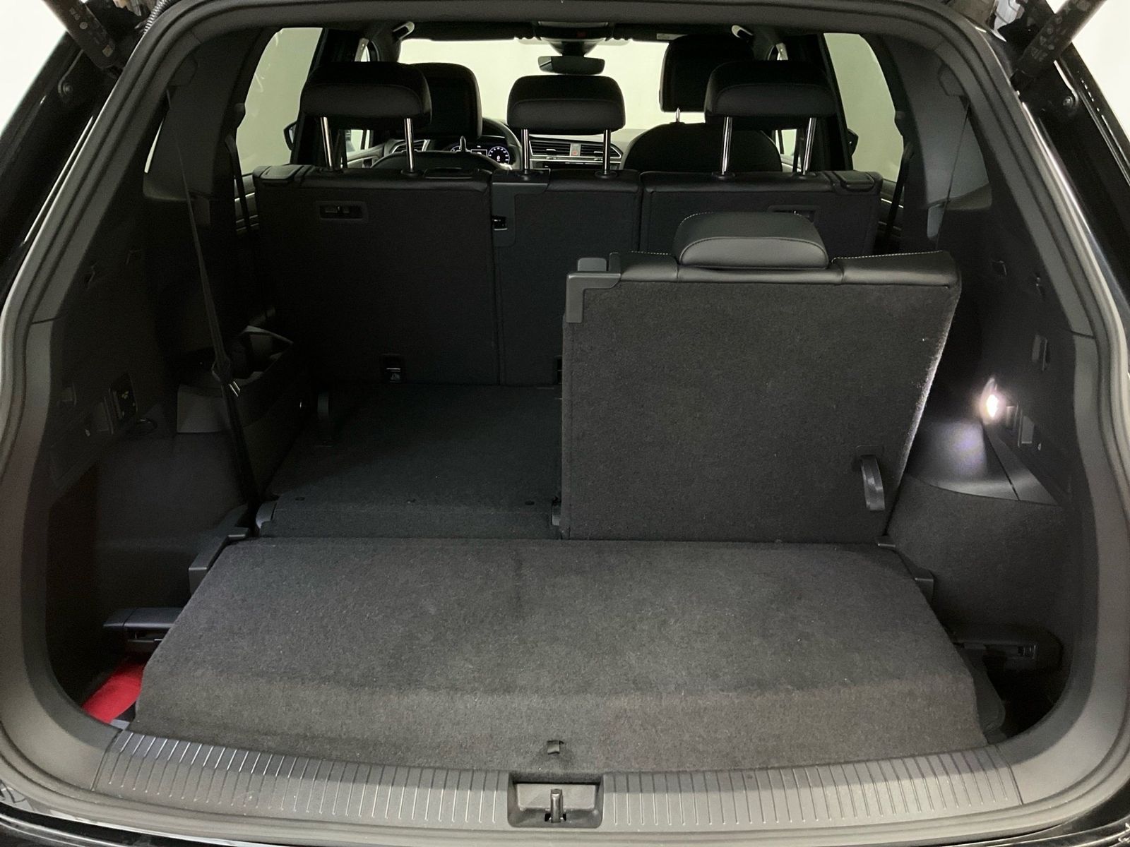 Volkswagen Tiguan Allspace - Bild 8