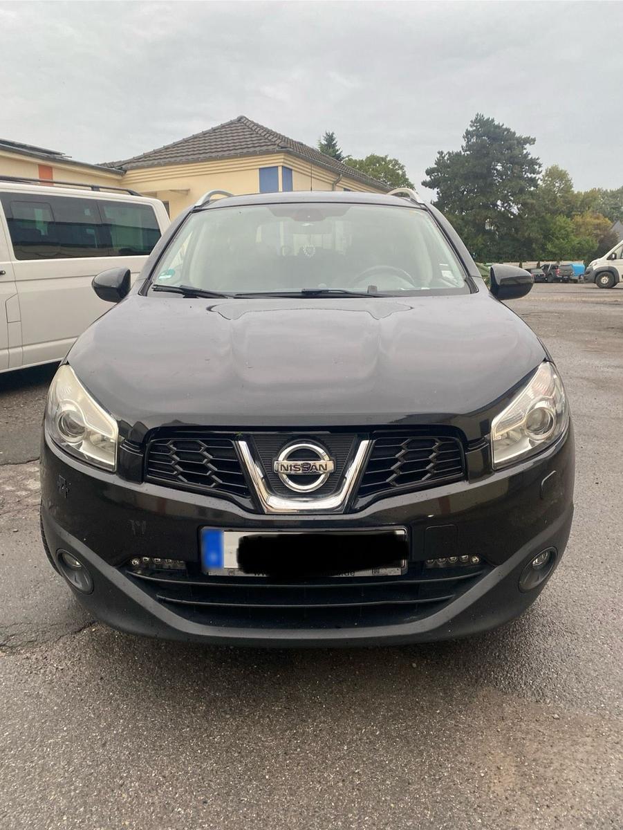 Nissan Qashqai+2