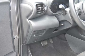Toyota Yaris Cross - 12