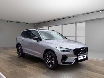 Volvo XC60 T6 Plug-In Hybrid AWD Facelift Plus Dark